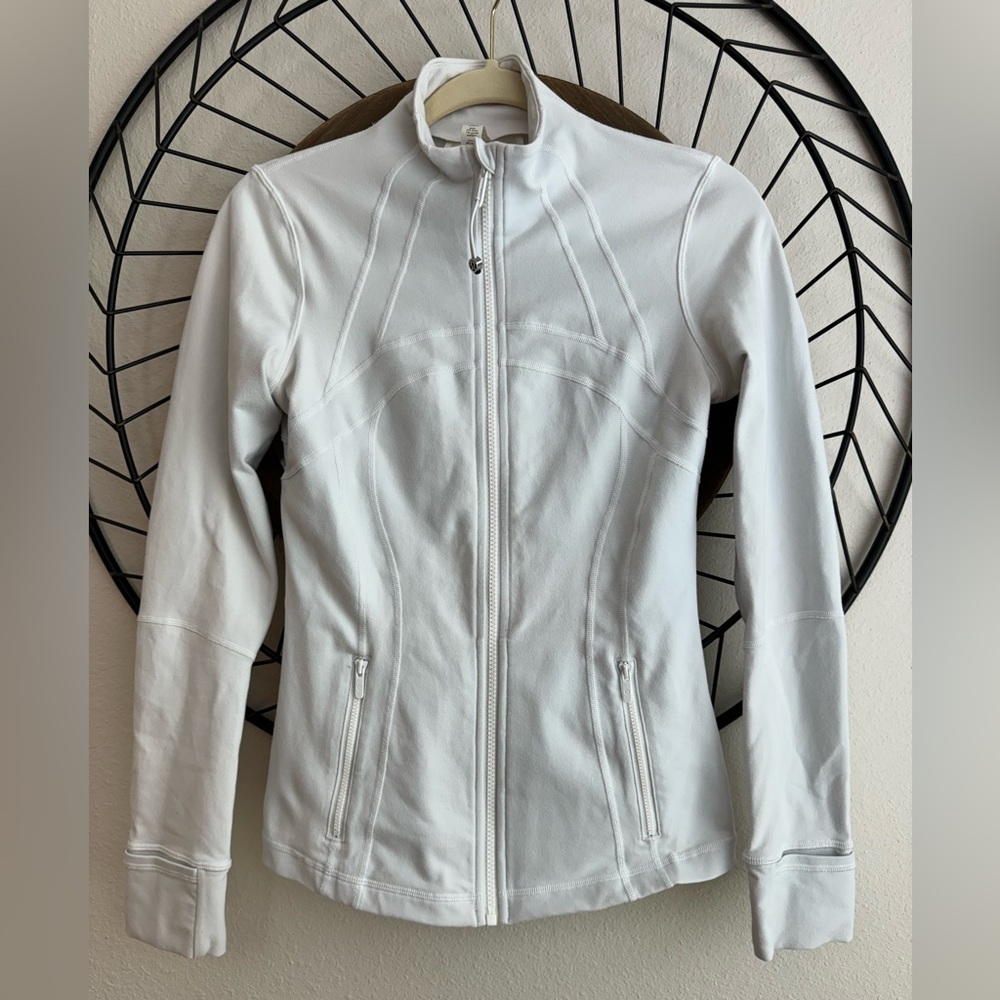 Lululemon used Define Jacket - Size 6
